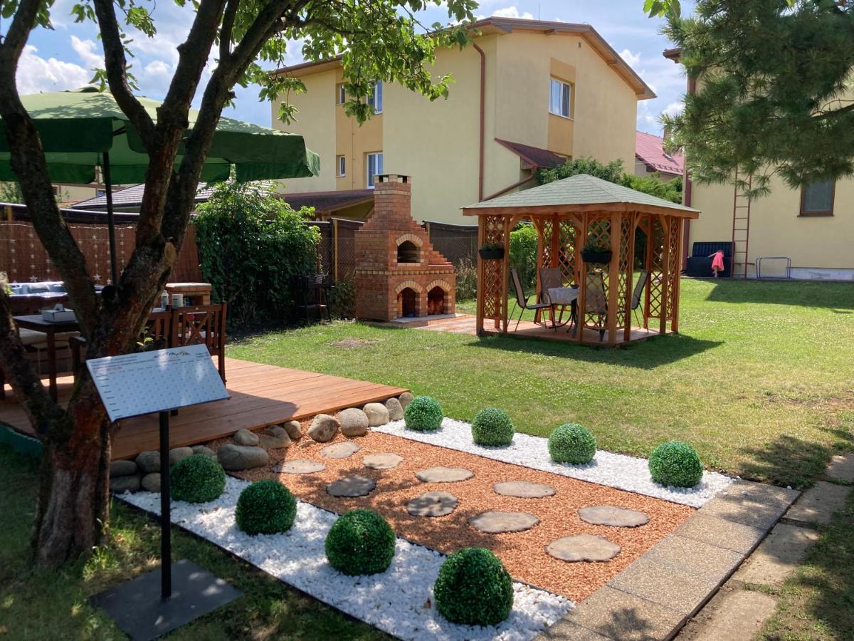 Villa Laura Liptovsky Mikulas Ngoại thất bức ảnh