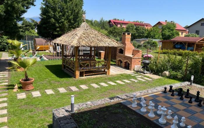 Villa Laura Liptovsky Mikulas Ngoại thất bức ảnh